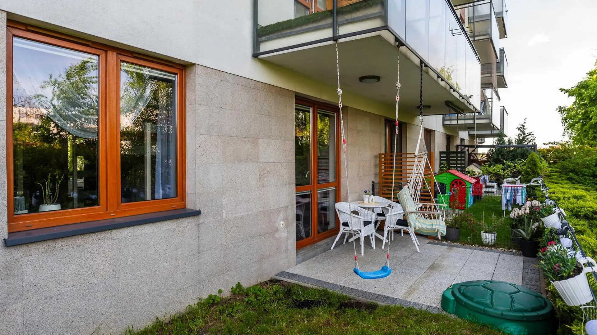 Appartement Rodzinny Relaks Z Ogrodem I Garazem Warschau